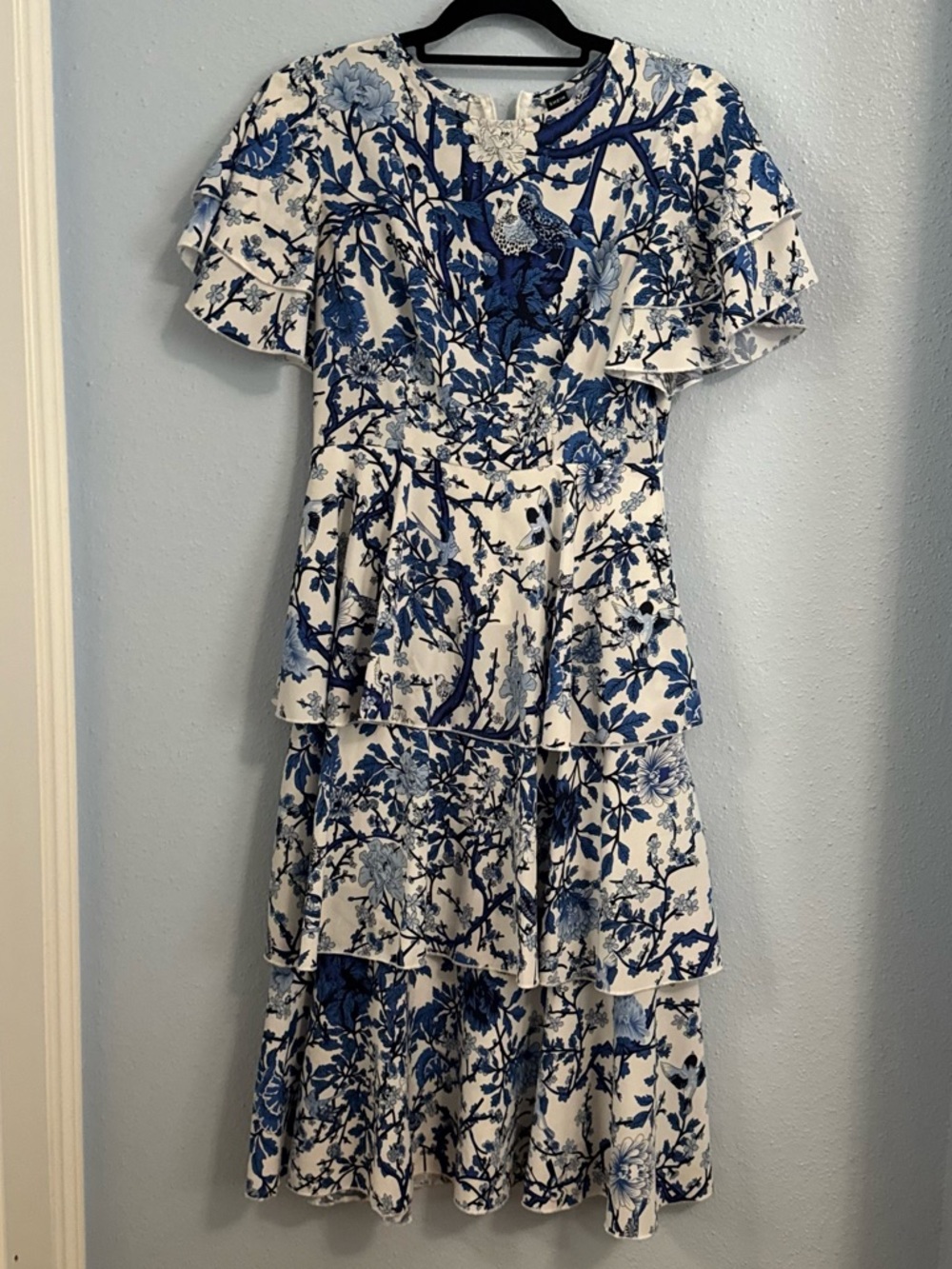 SHEIN Blue & White Floral Tiered Midi Dress